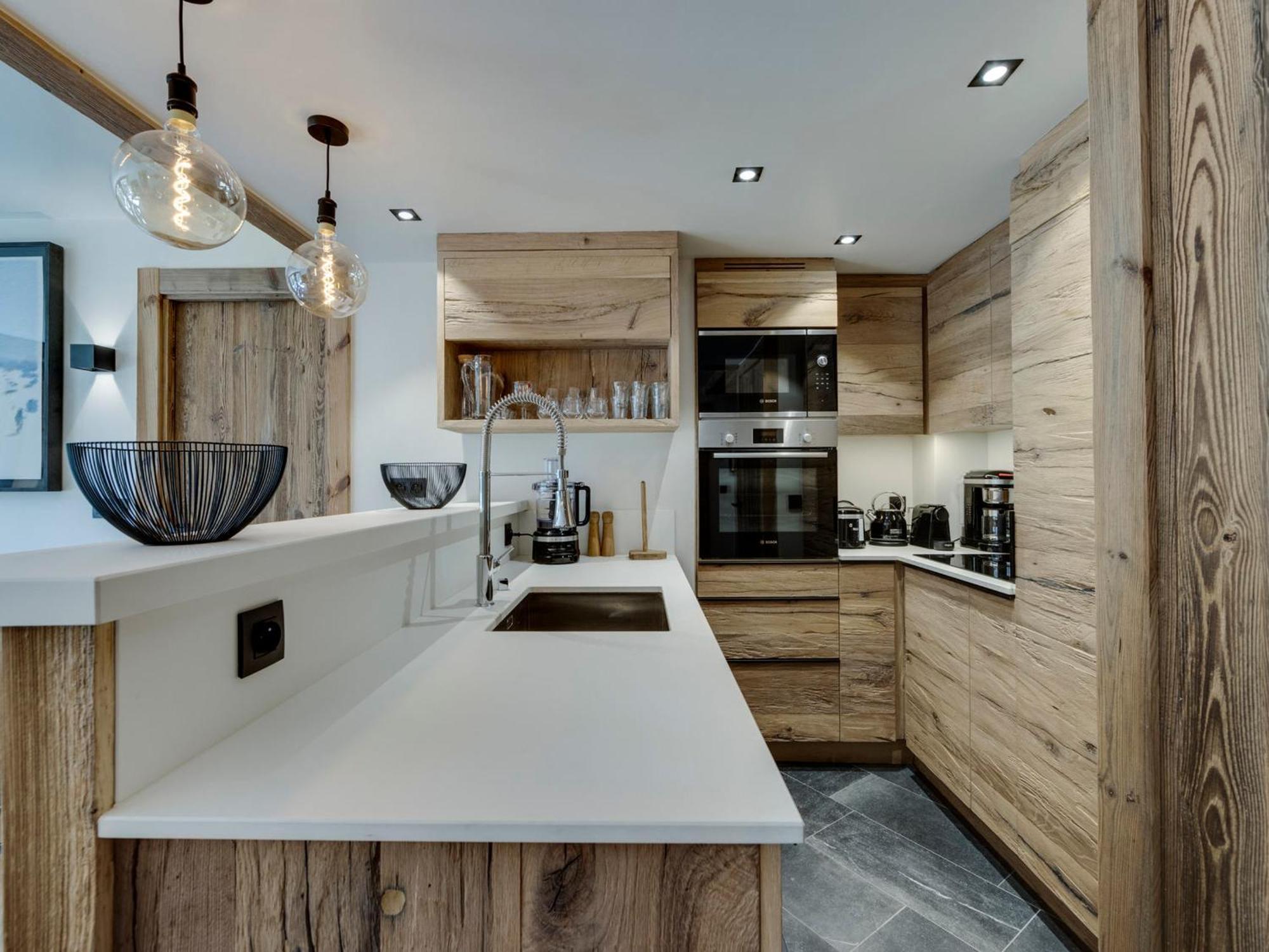 Appartement 95M², Sud-Est, Jacuzzi, Val D'Isere, 4 Suites, Parking, Animaux Ok - Fr-1-567-73 Exterior foto